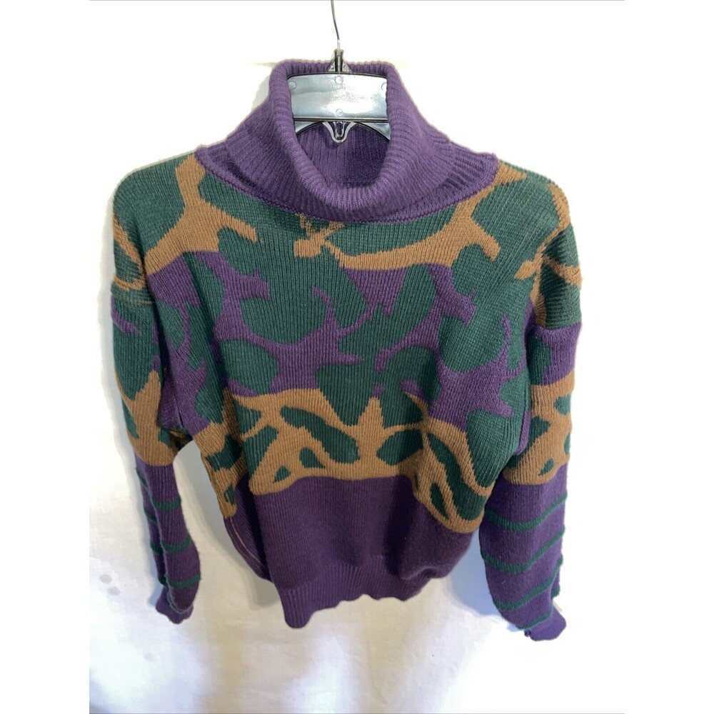 Country Suburbans Women’s Turtleneck Sweater Size Small Purple Green Geometric